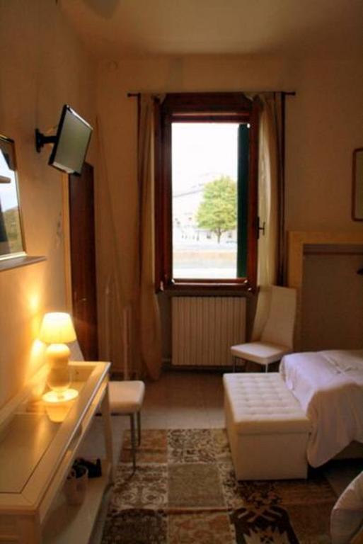 Sottoriva36 Bed & Breakfast เวโรนา ห้อง รูปภาพ